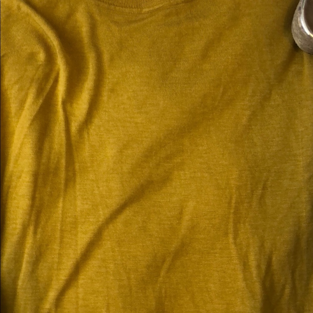 H&M Top - Picture 2 of 3